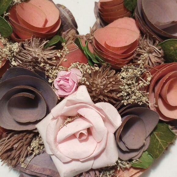 Vintage Valentine's Day Wood Curl & Floral Live Pink Heart Wreath - Picture 5 of 6